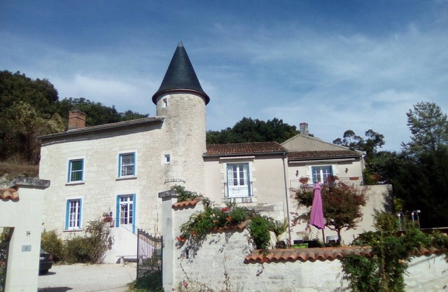 Manoir Le Cristal Futuroscope 