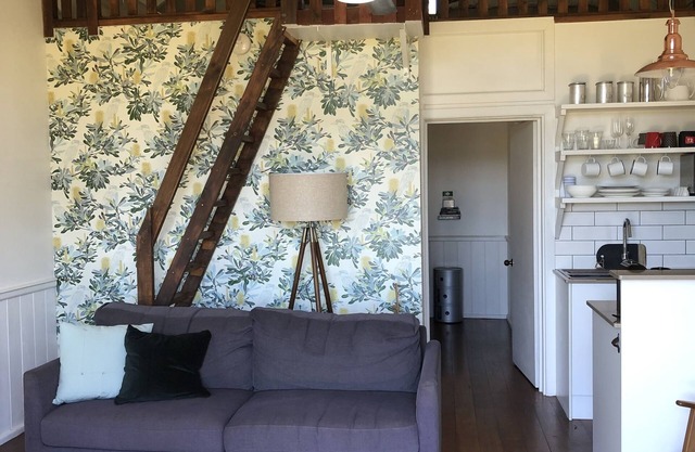 Mansfield The Manning 