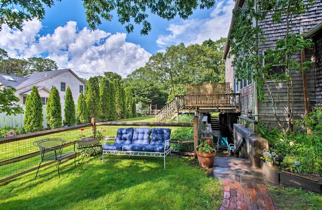 Marthas Vineyard Inkwell Beach 