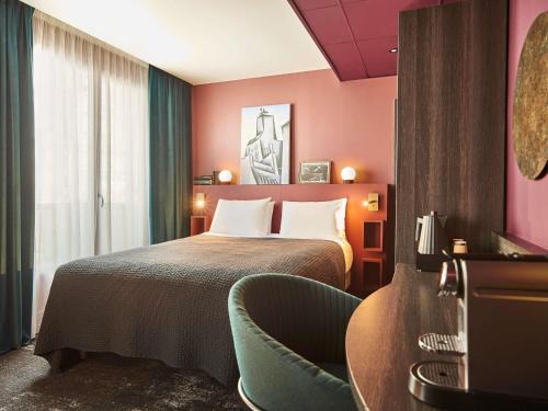 Mercure Paris Tour Eiffel Pont Mirabeau