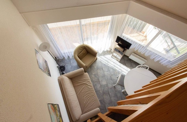 Mezzanine Apartment for 4, Gourette View