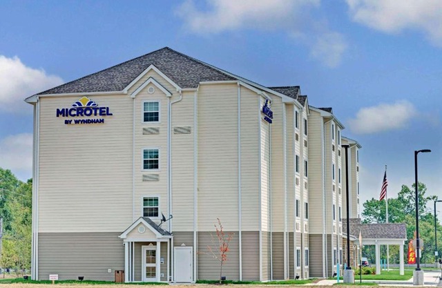 Microtel Inn 