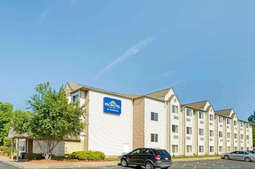 Microtel Inn 