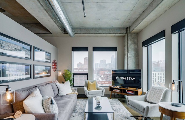 MINNeSTAY* Sable 807 - One Bedroom | North Loop | Target Center