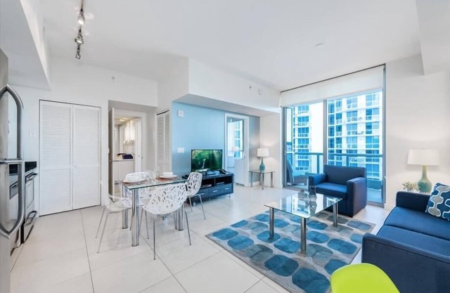 Modern 1BR w Balcony | Gorgeous Ocean Views | Beach Access | Outdoor Pool