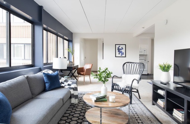 Modern 2BR in Brighton by Sonder