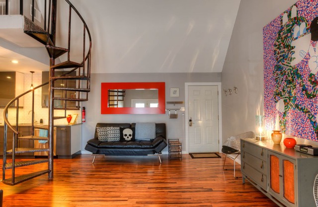 Modern 3BR Condo at Epicenter of Downtown. Convention Center, Rainey St + 6th St