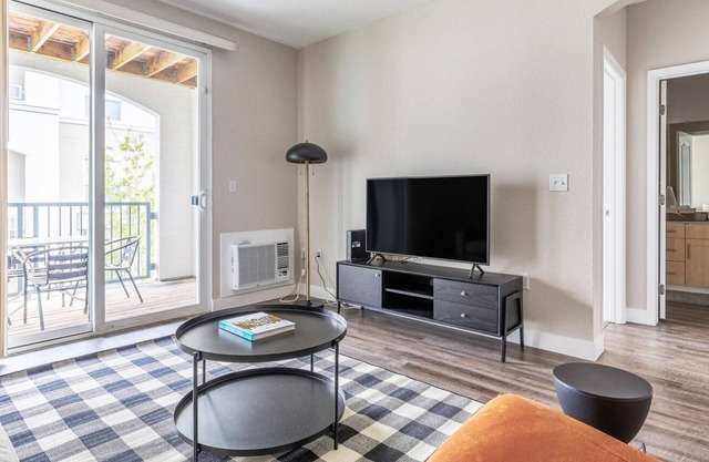 Catalina Apartments Flora Vista Ave Santa Clara 