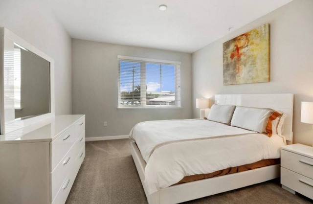 Modern Silicon Valley Lounge 