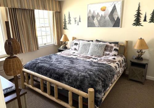 Mountain View Suite Sleeps 4 Ski OnOff Jiminy Peak