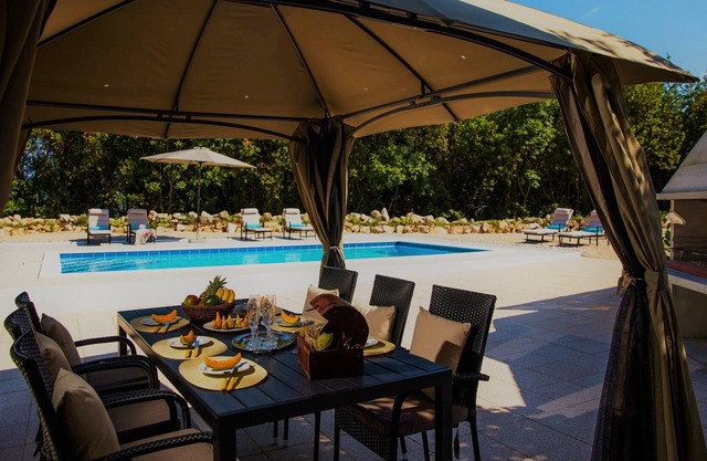 Mediterranean Mediavel Country Villa 