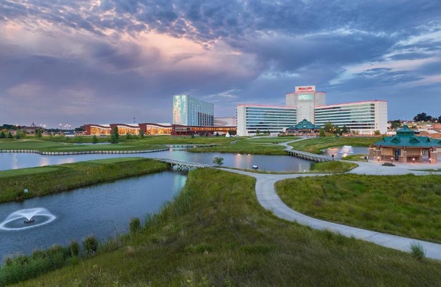 Mystic Casino Hotel 