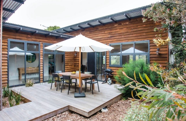 Naturally Shoreham - modern family escape