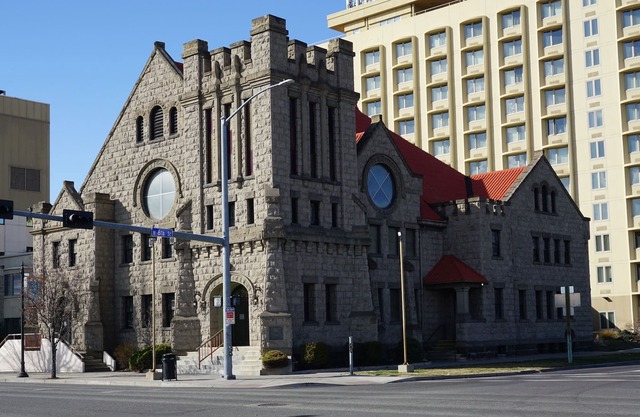NEW Downtown Apt 206 Historic 1908 Church
