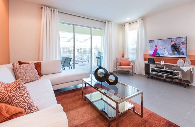 New modern villa near Disney