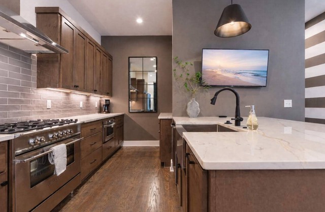 New Nashville Homes Perfect for 24 Guests