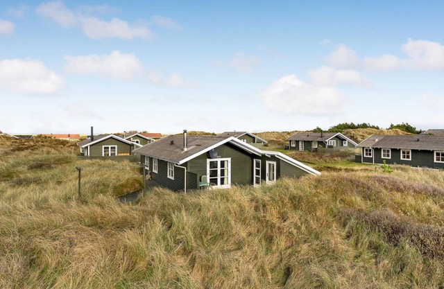 Nice home in Frøstrup with WiFi