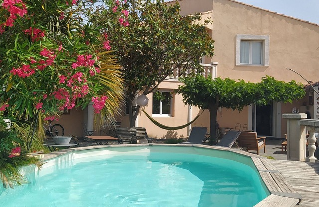 La Maronaise Maison Dans Calanque L Du Village Goudes 