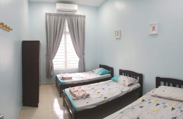 Melaka Homestay Batu Berendam 简之屋 