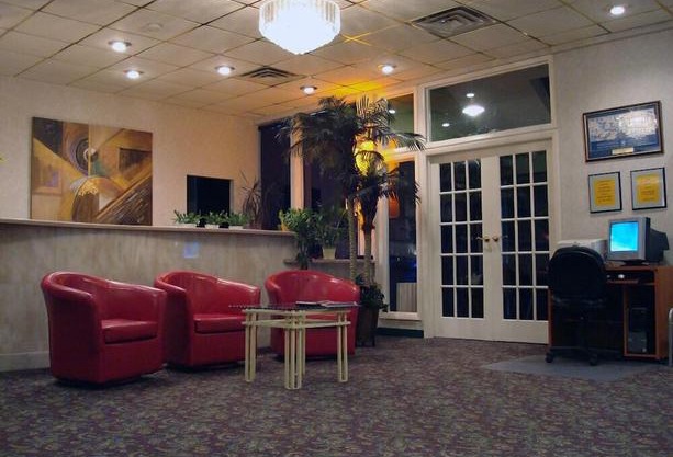 O'Hare Inn & Suites