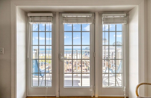 Oceanfront condo in the center of it all!