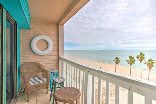 Oceanfront Corpus Christi Condo w/Pool!