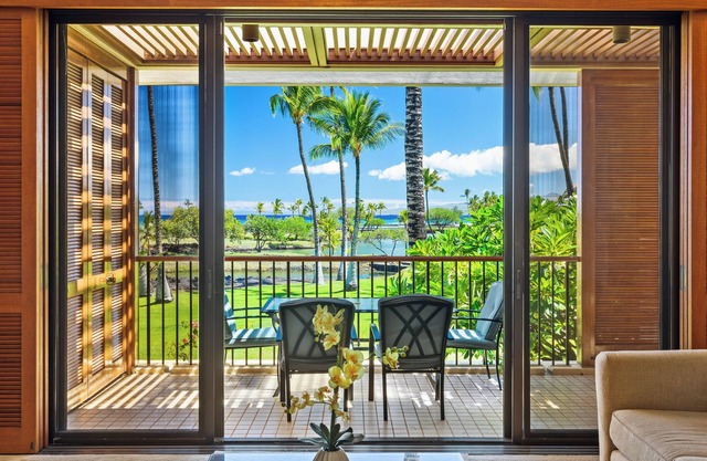 Oceanfront Mauna Lani Terrace Condo - Great Sunset Views!