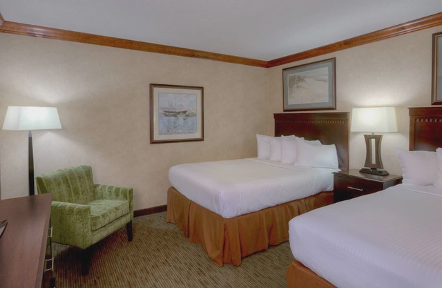 Oceanfront Virginia Beach Quarters Resort - 1 bedroom