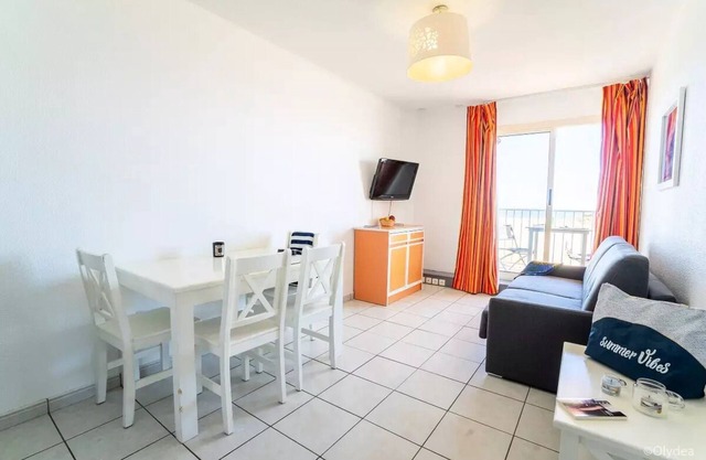 Olydéa Résidence Le Neptune Pièces Personnes Vue Village 