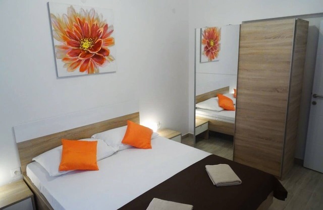 One bedroom apartment with terrace Biograd na Moru, Biograd (A-860-c)