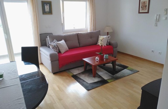 One bedroom apartment with balcony Krapinske Toplice, Zagorje (A-16290-a)