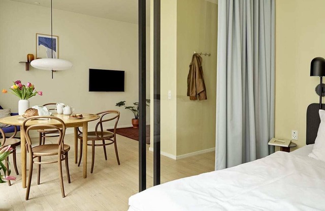 One-Bedroom Apartment for 4