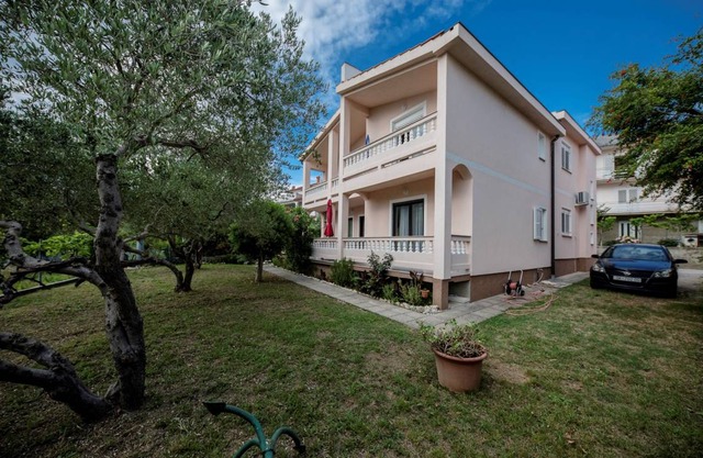 One bedroom apartment Nada Banjol A1
