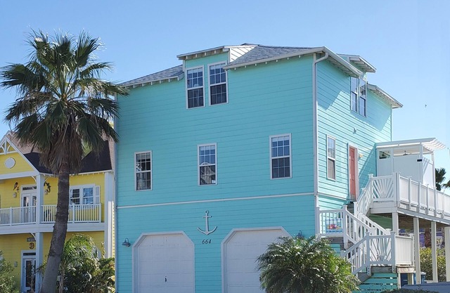 Neighborhood Restaurant Bar Beach Cart 