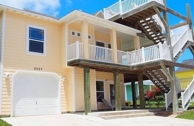 Neighborhood Restaurant Bar Beach Cart 