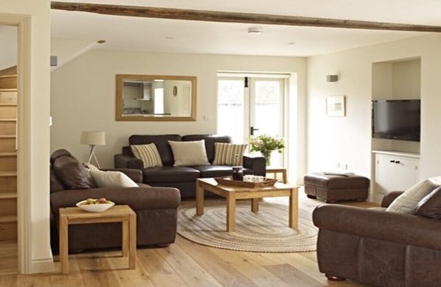 Orchard Cottage, Manor Farm Courtyard Cottages