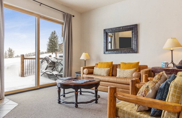 Outpost Harvest Dance Teton 