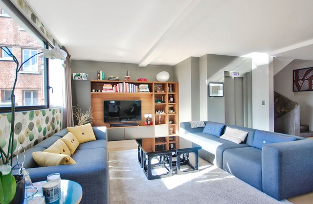 Outstanding Family House near Paris