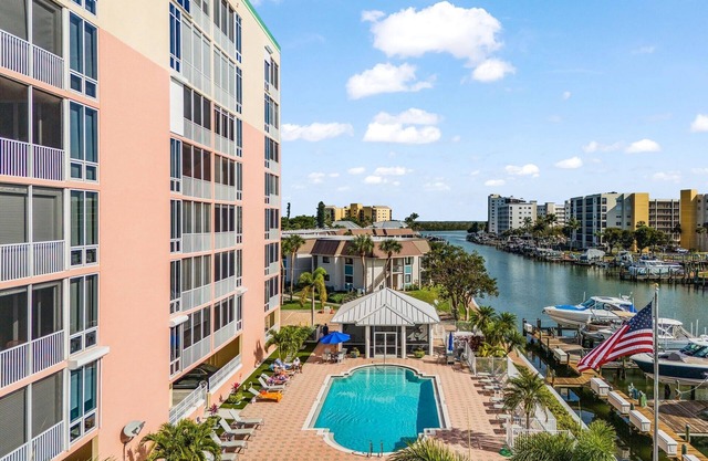 Palm Harbor 