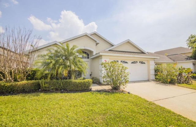 Paolo's Creekside Vacation Home