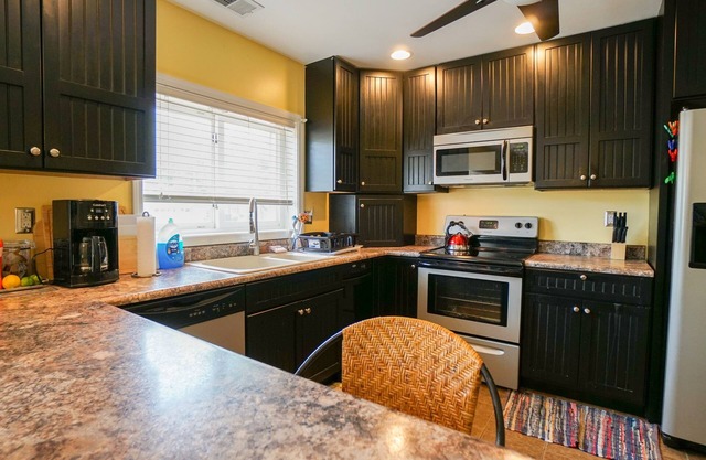 Paradise Cove Lakeside Cottages Monticello 