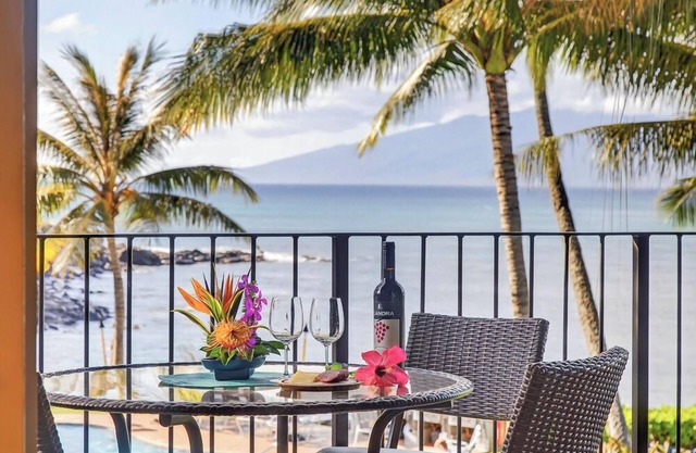 Paradise found on Maui! Condo #211