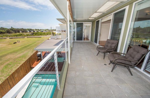 Paradise on Ocean Ave, 57A Ocean Avenue