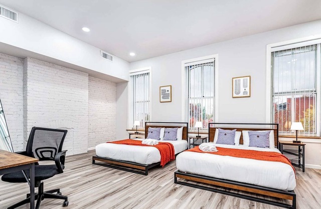 Park Ave Townhome Lafayette 