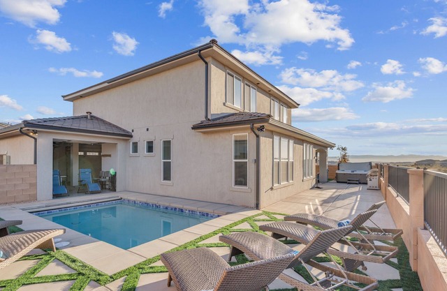 Paseos 1121, Sleeps 15, Private Pool, Hot Tub