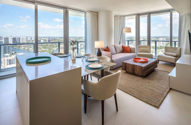 Wyndham Sea Gardens Pompano Beach 