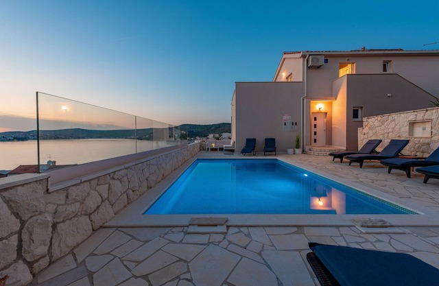 Villa Mona Ražanj 
