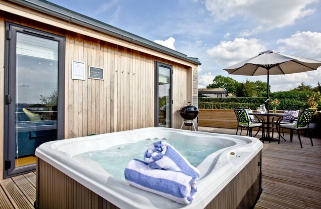 Perry Lodge Strawberryfield Park 