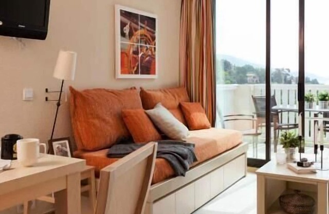 Pierre Vacances Residence De Pramousquier People 