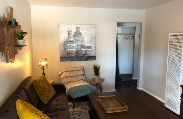 Playpark Lodge Unit 15 Queen Family Suite